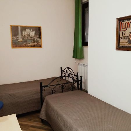 Da Nonna Cettina Appartamento In Villa Con Piscina Palermo Luaran gambar
